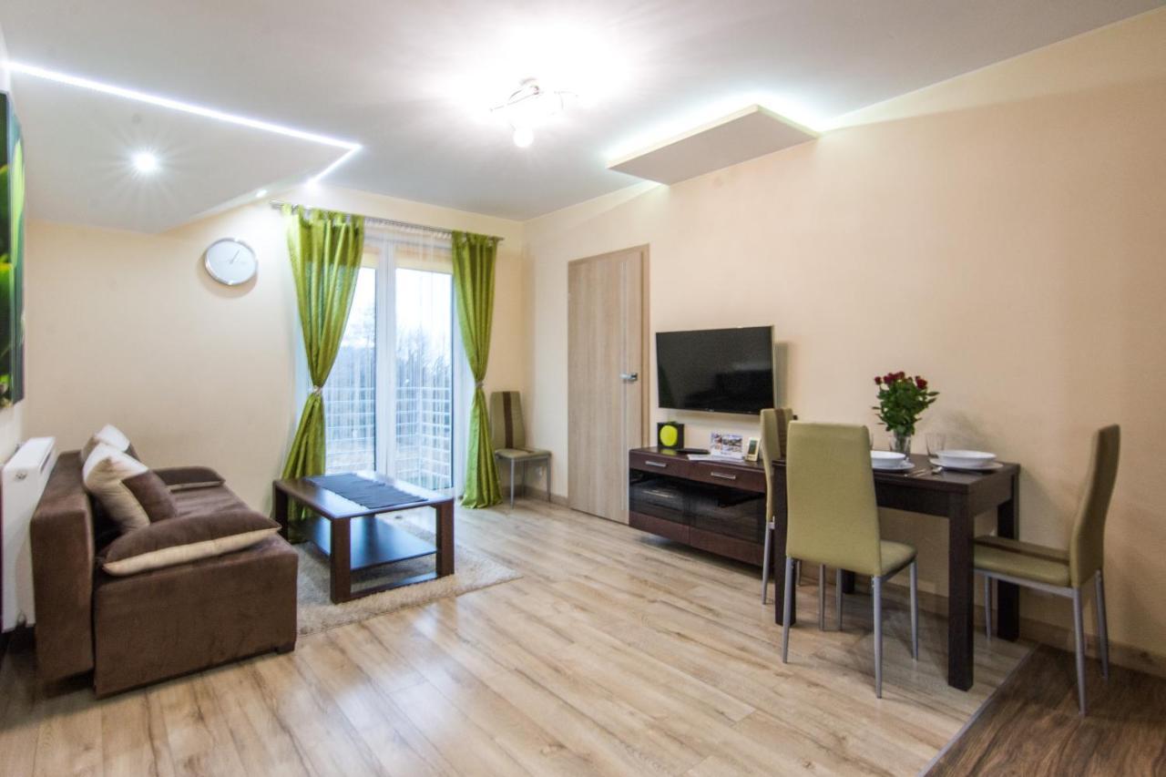Świeradów-Zdrój Apartamenty Izerskie - Ul. Cicha 13H-I מראה חיצוני תמונה