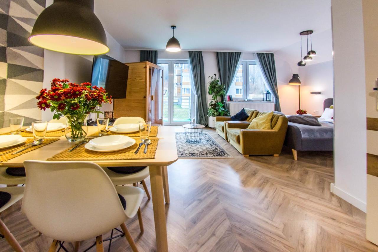 Świeradów-Zdrój Apartamenty Izerskie - Ul. Cicha 13H-I מראה חיצוני תמונה