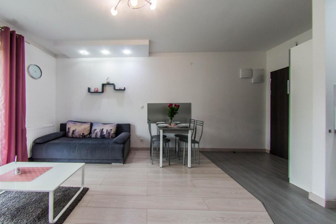 Świeradów-Zdrój Apartamenty Izerskie - Ul. Cicha 13H-I מראה חיצוני תמונה