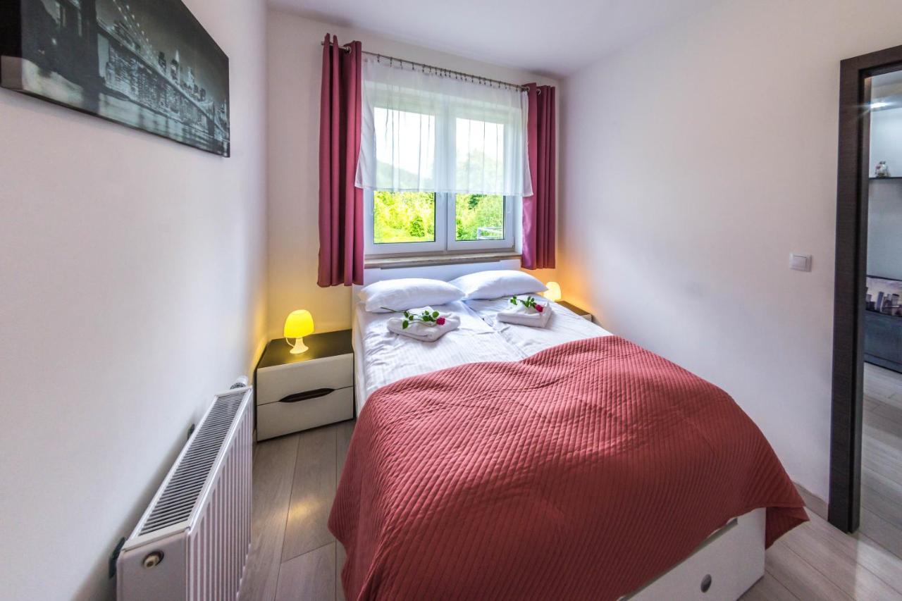 Świeradów-Zdrój Apartamenty Izerskie - Ul. Cicha 13H-I מראה חיצוני תמונה