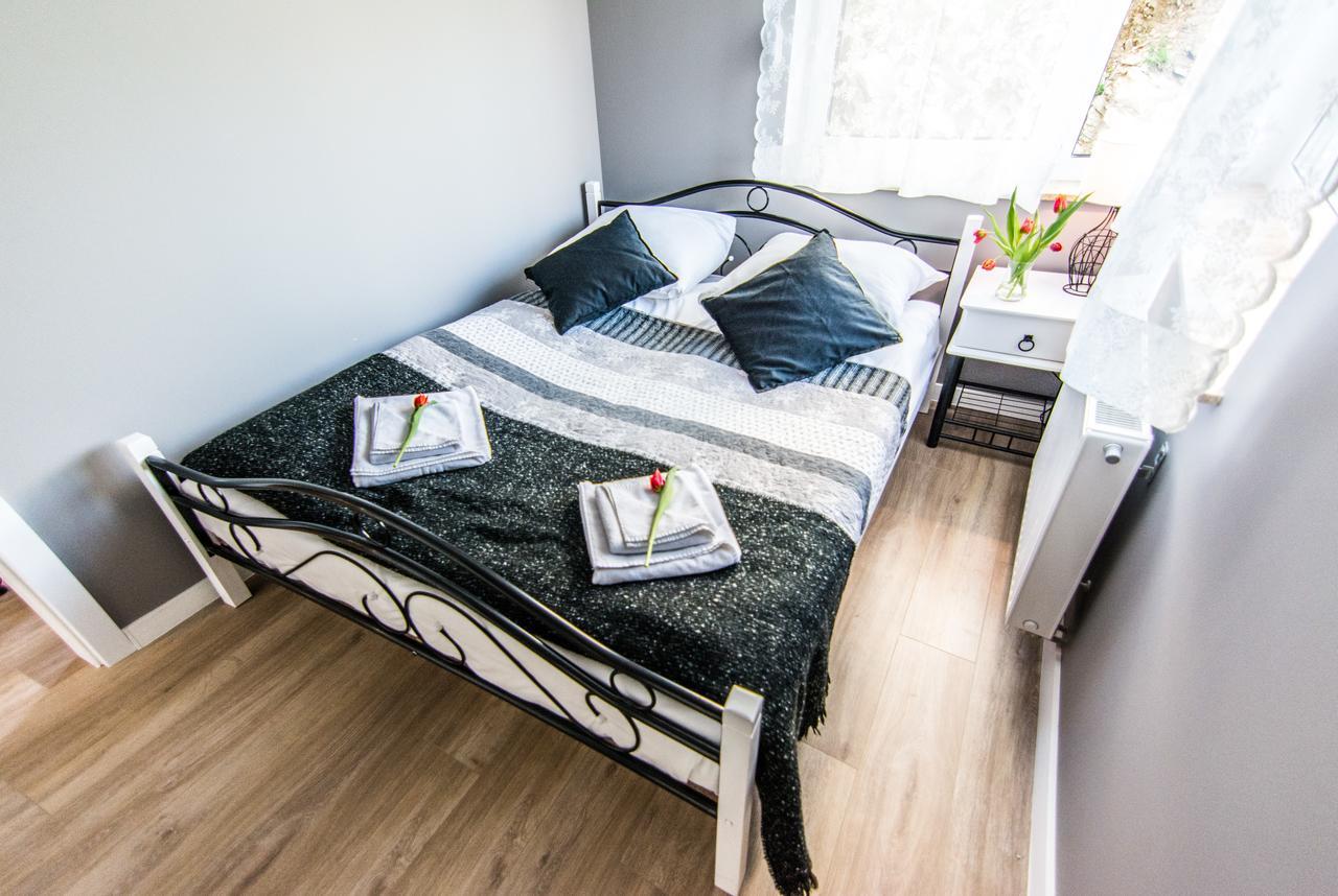 Świeradów-Zdrój Apartamenty Izerskie - Ul. Cicha 13H-I מראה חיצוני תמונה