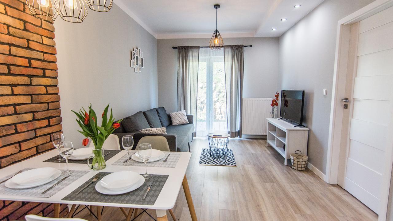 Świeradów-Zdrój Apartamenty Izerskie - Ul. Cicha 13H-I מראה חיצוני תמונה