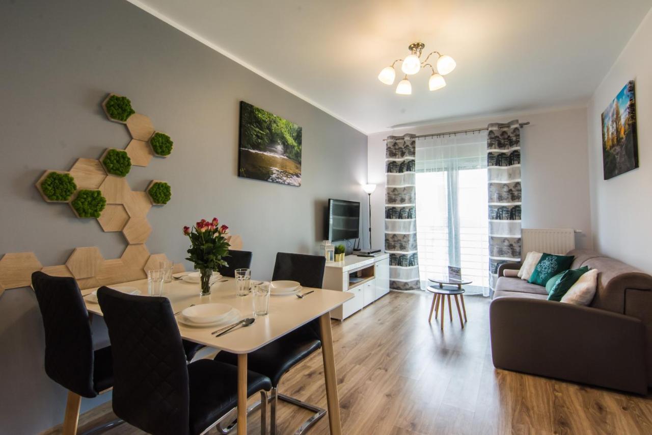 Świeradów-Zdrój Apartamenty Izerskie - Ul. Cicha 13H-I מראה חיצוני תמונה